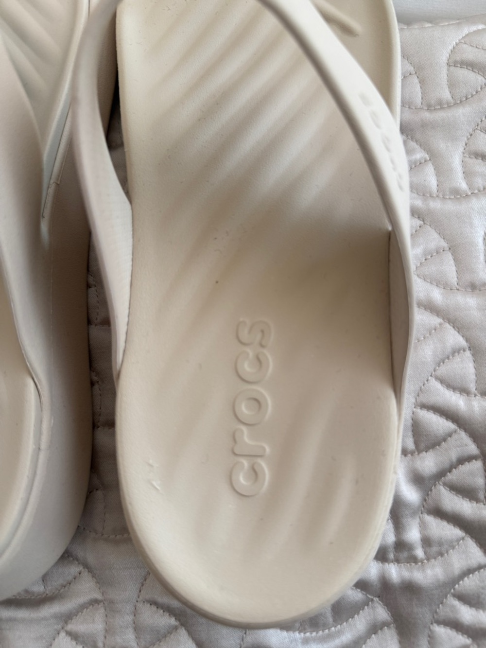 CROCS Women’s Minimalist Thong Sandal - Light Beige - Picture 4 of 5